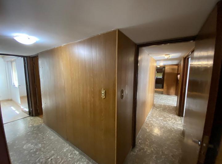 Piso Completo de 4 Dorm 2 Cocheras en Alberdi Córdoba — Justo José de Urquiza al 100 — Venta, foto 7 de 8