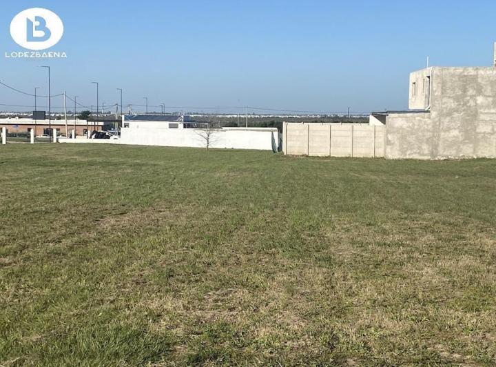 Lote en Docta Central — Venta, foto 1 de 8