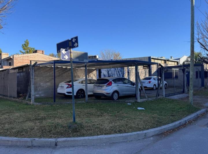 Galpón en Los Boulevares — De los Españoles esq de los Catalanes al 6000 — Venta, foto 6 de 8