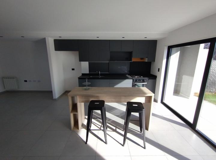 Casa 3 Dorm en Acquavista — Venta Excelente Duplex Dpto 3 Dorm EN Acquavista — Venta, foto 3 de 8