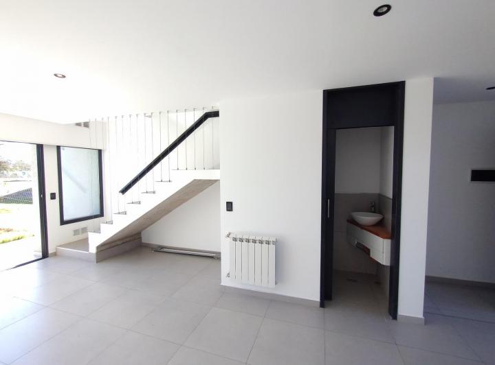 Casa 3 Dorm en Acquavista — Venta Excelente Duplex Dpto 3 Dorm EN Acquavista — Venta, foto 7 de 8