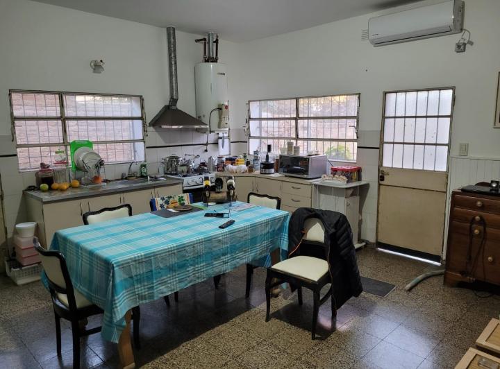Casa en Villa Dolores — Felipe Celli al 263 — Venta, foto 2 de 8