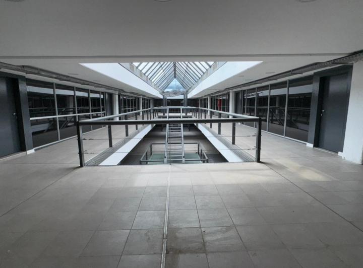 Oficina en Alquiler en Las Palmas, Córdoba — Colón al 4500 — Alquiler, foto 4 de 8