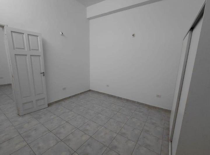 Casa 12 ambientes en Alta Córdoba — Santa Fe al 2500 — Venta, foto 6 de 8