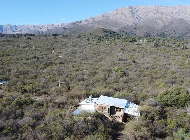 Casa 2 ambientes en La Travesia, Traslasierra — En Venta Casa de Adobe en las Sierras con Terreno de 2,3 Hectáreas en La Travesia, Traslasierra!! — Venta, foto 4 de 8