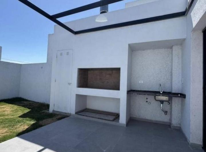 Casa 3 Dorm en Rincones de Manantiales — Rincones de Manantiales 2 — Venta, foto 3 de 8