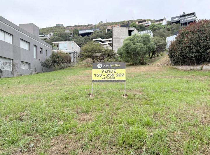 Lote en La Cuesta — Avenida Ejercito Argentino al 300 — Venta, foto 1 de 8