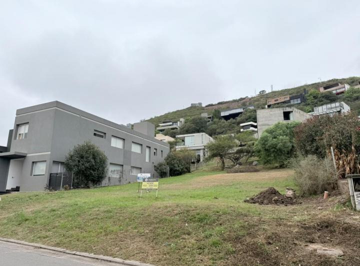 Lote en La Cuesta — Avenida Ejercito Argentino al 300 — Venta, foto 5 de 8