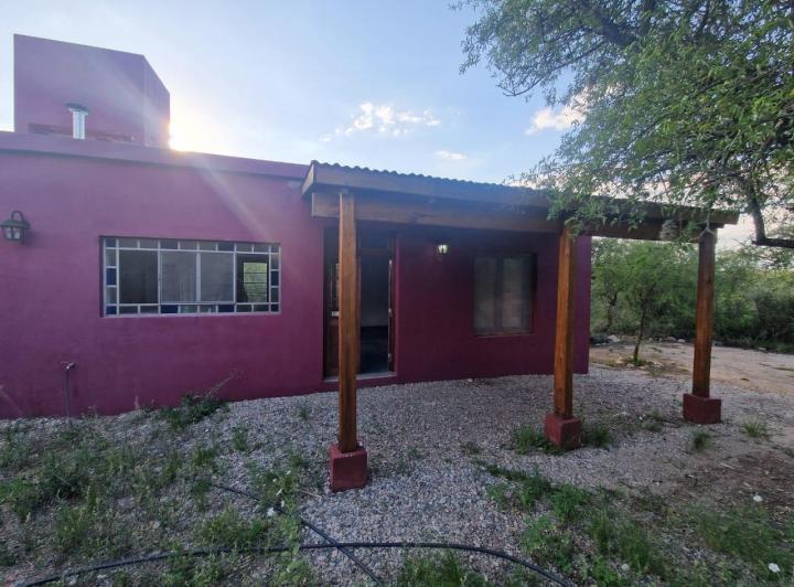Casa 3 ambientes en Las Chacras Villa de Las Rosas — Intiuan s/n — Venta, foto 1 de 8