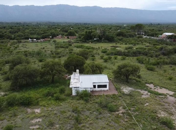 Casa en Las Tapias — Super Oportunidad!! Se Vende 2.6 Hectareas con Dos Construcciones en Las Tapias, Sobre Ruta , Traslasierra!! — Venta, foto 1 de 8