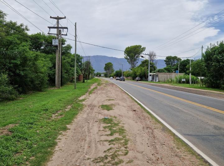 Casa en Las Tapias — Super Oportunidad!! Se Vende 2.6 Hectareas con Dos Construcciones en Las Tapias, Sobre Ruta , Traslasierra!! — Venta, foto 2 de 8