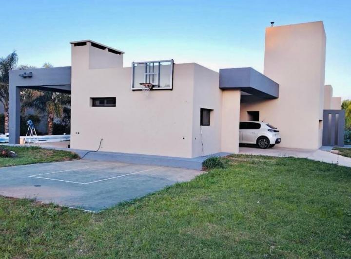 Casa 4 ambientes en Las Moras — Barrio Privado Las Moras al 5000 — Venta, foto 1 de 8
