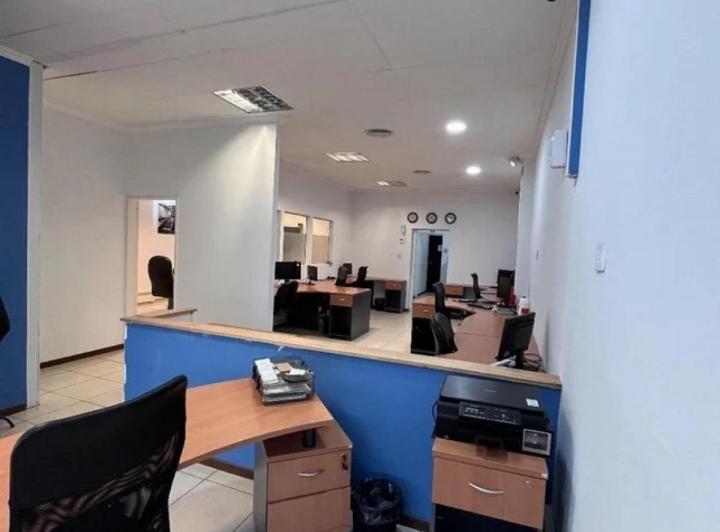 Oficina 4 ambientes en Las Rosas — Rufino Cuervo al 1100 — Venta, foto 6 de 8