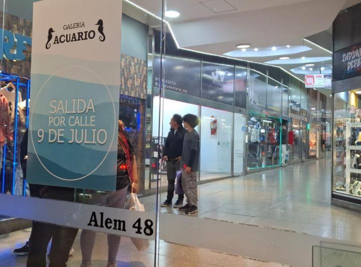 Local comercial en Centro, Villa Carlos Paz — Leandro N. Alem 48. Villa Carlos Paz. Córdoba — Venta, foto 1 de 5