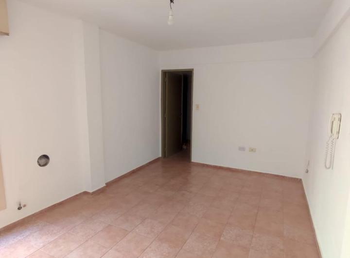 Departamento 5 ambientes en Caseros — Sol de Mayo al 500 — Venta, foto 3 de 8