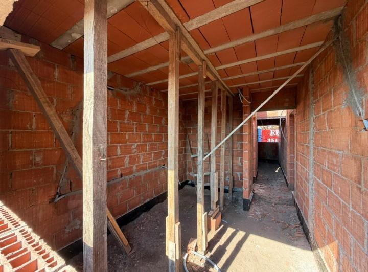 Dúplex en Venta en Campos de Manantiales — Campos DE Mantantiales, MZN 94 Lote 13 — Venta, foto 5 de 8