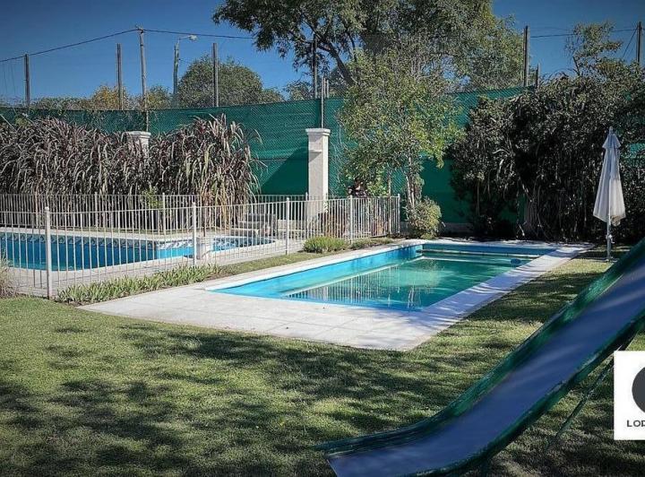 Casa 20 ambientes en Country Barrancas - Urca — Country Barrancas - Urca - — Venta, foto 5 de 8