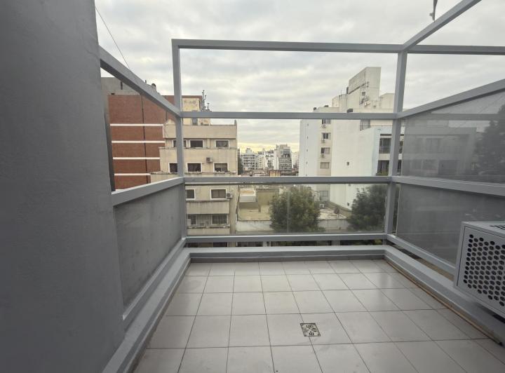 Departamento 2 ambientes en General Paz — Felix Frias al 300 — Venta, foto 4 de 8