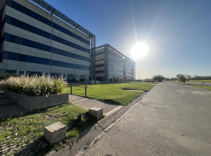 Oficina en Parque Empresarial — Venta Oficina Premiun 845 mt - Parque Empresarial / Pea / Córdoba, — Venta, foto 6 de 8