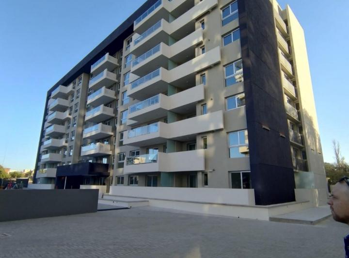Departamento Premium en Las Rosas — Depto Premium Opera Luxury Condominio Eduardo Galeano — Venta, foto 4 de 8