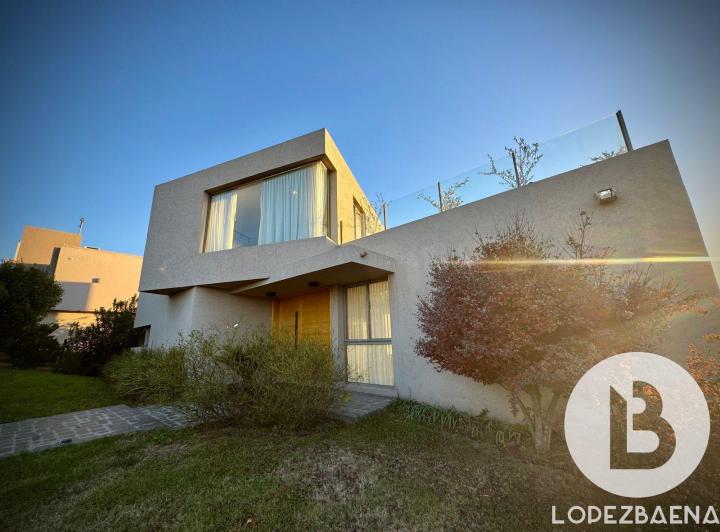 Casa 3 Dorm. en La Cuesta — Venta, foto 3 de 8