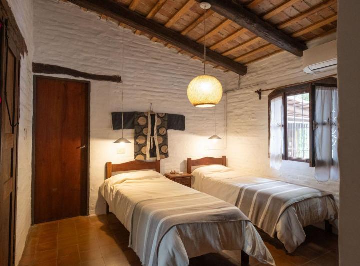 Casa 9 ambientes en Yacanto — Casa en Venta,, Ubicación, Vistas, Pileta, en Yacanto, Traslasierra!!! — Venta, foto 3 de 8