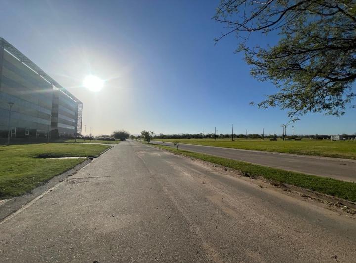 Propiedad importada — Alquiler Oficina Premiun Parque Empresarial / Pea / Córdoba, — Alquiler, foto 3 de 8