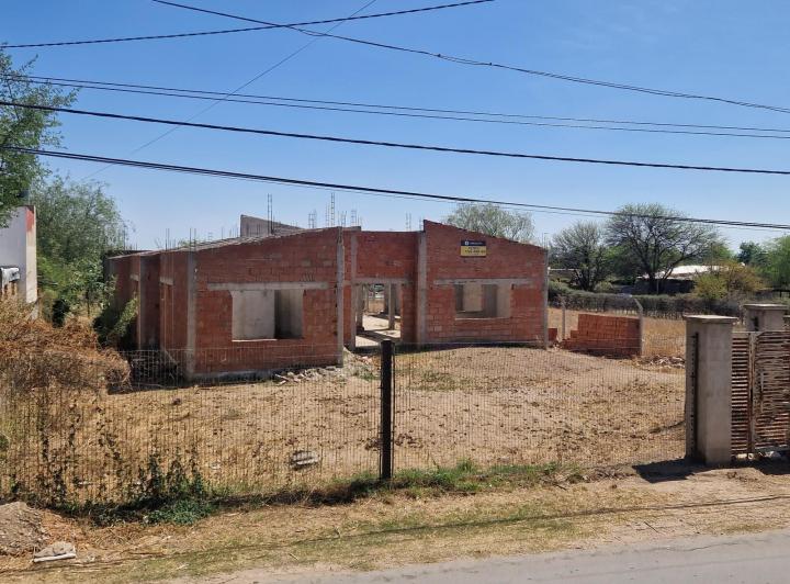 Casa 7 ambientes en Piedra Pintada, Villa Dolores — Casa en Venta a Terminar en Piedra Pintada, Villa Dolores ,,traslasierra!!! — Venta, foto 1 de 8