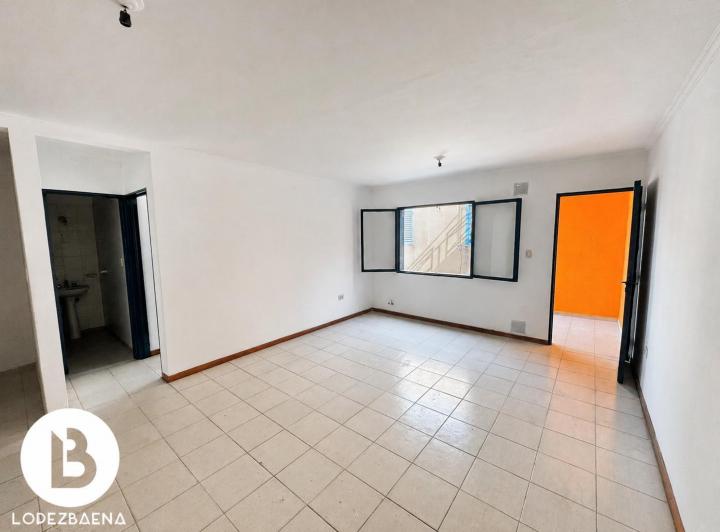 Departamento 2 ambientes en Alberdi — Santa Rosa al 1900 — Venta, foto 3 de 8