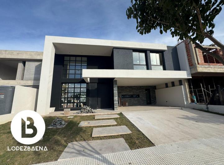 Casa 6 ambientes en La Luisita — Av. Valparaíso al 4900 — Venta, foto 1 de 8