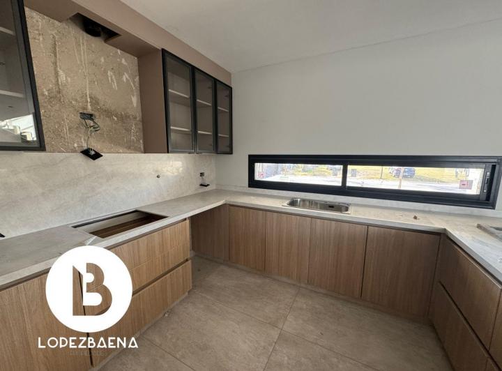 Casa 6 ambientes en La Luisita — Av. Valparaíso al 4900 — Venta, foto 6 de 8