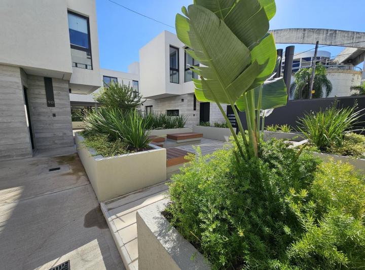 Casa Dúplex 4 ambientes en Poeta Lugones, Córdoba — Damian Garat al 2600 — Venta, foto 4 de 8