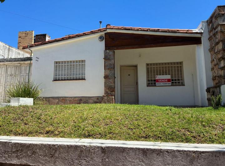 Casa 7 ambientes en Parque Vélez Sársfield — Pedro de Mesa 753 — Venta, foto 2 de 8