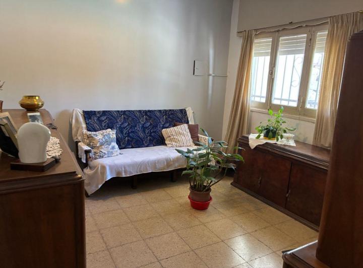 Casa 7 ambientes en Parque Vélez Sársfield — Pedro de Mesa 753 — Venta, foto 4 de 8