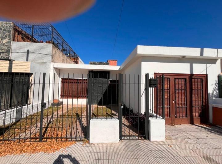 Casa 6 ambientes en Bajo Palermo — Andrés Lamas 3269 — Venta, foto 1 de 8