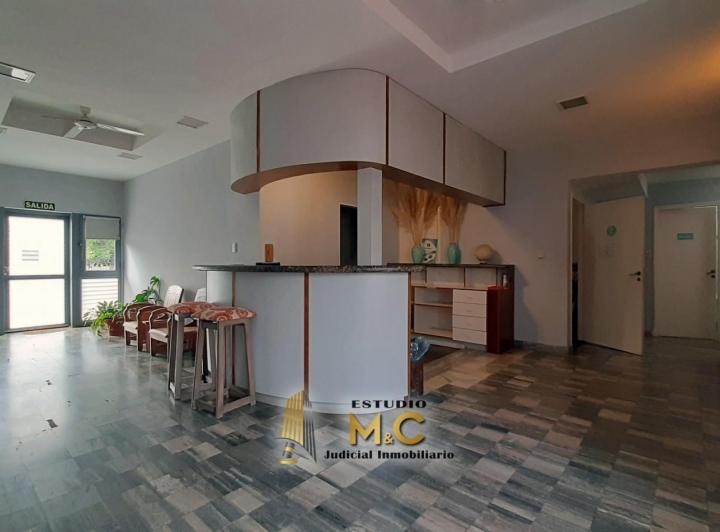 Casa 11 ambientes en Quinta Santa Ana — Bv. Quinta Sta. Ana 30 — Venta, foto 2 de 8