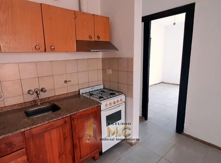Dpto 1 Dorm en Alberdi — La Rioja 1350 >> Entre el Manuel Belgrano y Av. Santa Fe — Venta, foto 1 de 8