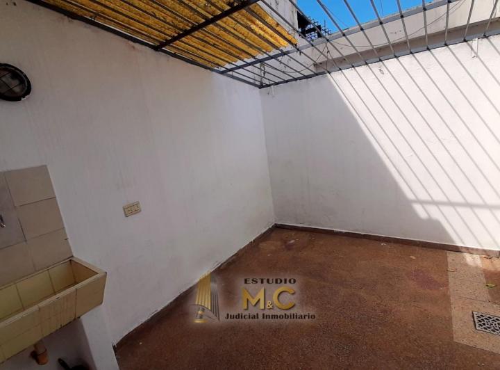 Dpto 1 Dorm en Alberdi — La Rioja 1350 >> Entre el Manuel Belgrano y Av. Santa Fe — Venta, foto 5 de 8