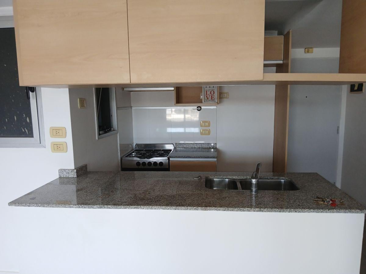 Departamento 2 ambientes en Monserrat — Av. San Juan 1400, Monserrat, CABA — Alquiler, foto 5 de 8
