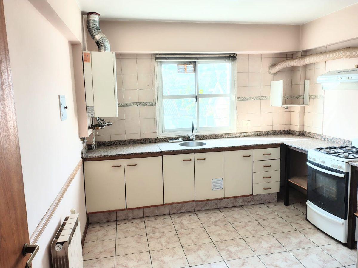 Departamento 4 ambientes en Bariloche — Ruiz Moreno 510, Anasagasti, San Carlos de Bariloche — Venta, foto 6 de 8