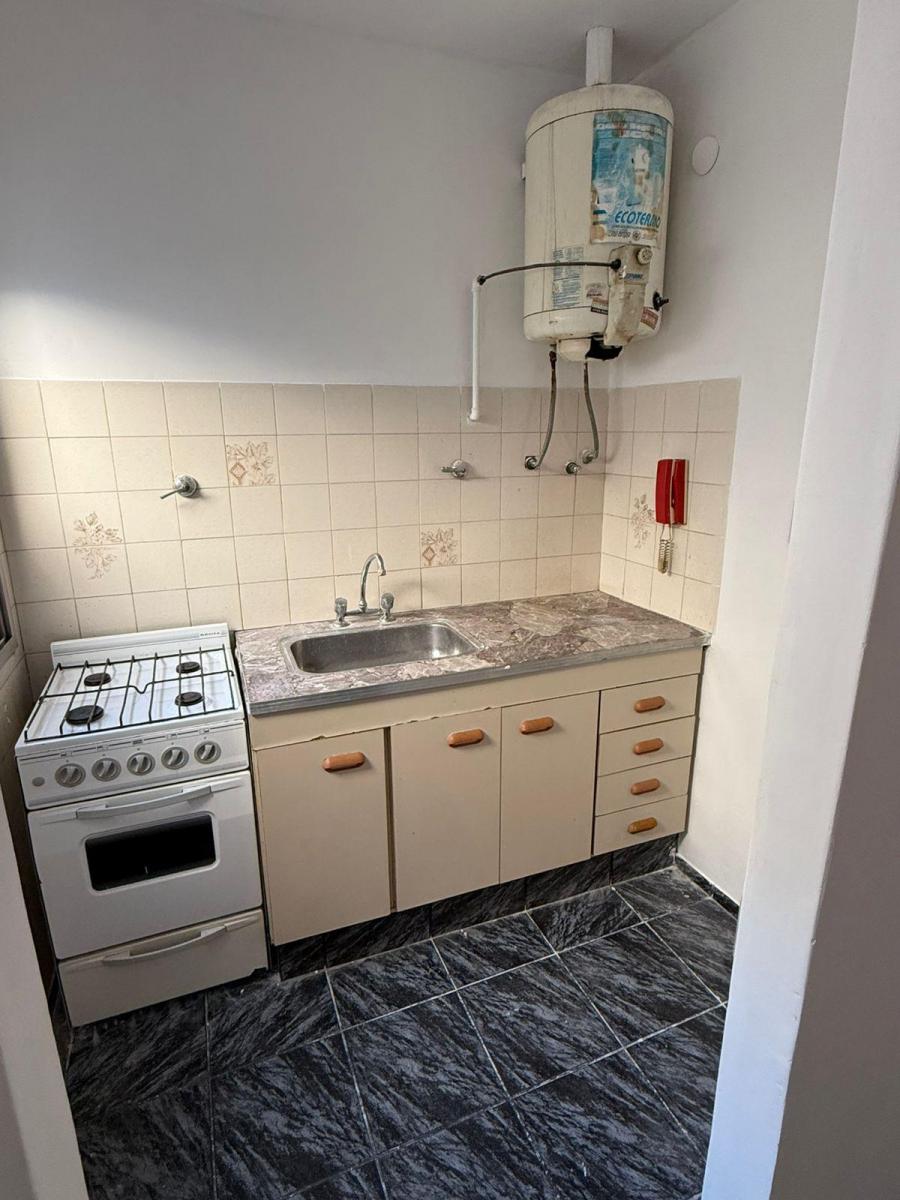 Departamento 2 ambientes en General San Martín — Perdriel 2200, villa maipu — Venta, foto 2 de 8